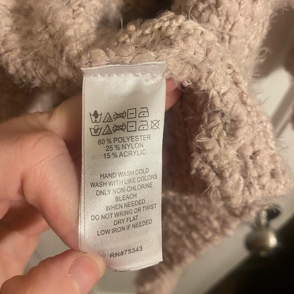 Cardigan - Picture 3 of 6